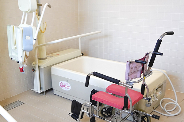 個浴による入浴介助